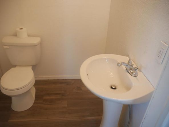 531 E Cleveland Ave, Monett, MO 65708